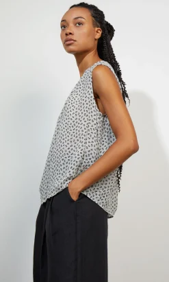 Anna Blouse><noscript><img width=