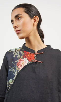 Gifu Top><noscript><img width=