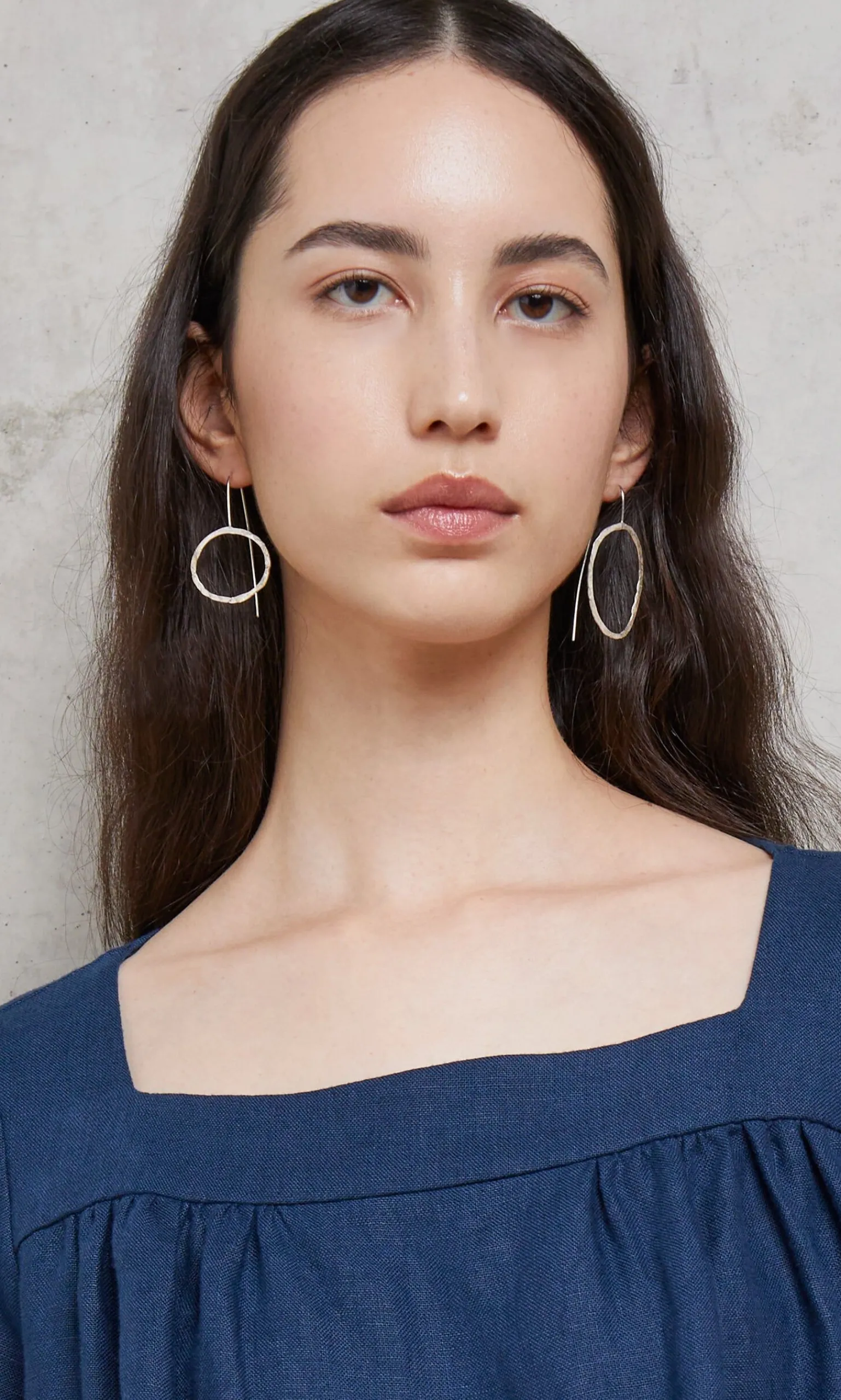 Olia Pebble Earrings>Plümo Best