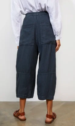Pencil Pants><noscript><img width=