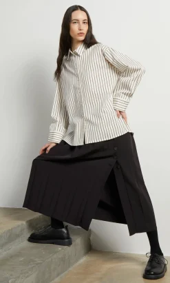 Pleat & Button Skirt><noscript><img width=