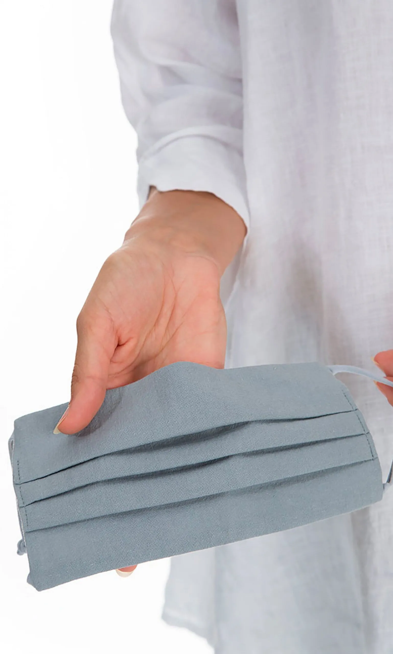 Pleated Face Mask & Pouch - Grey>Plümo Clearance