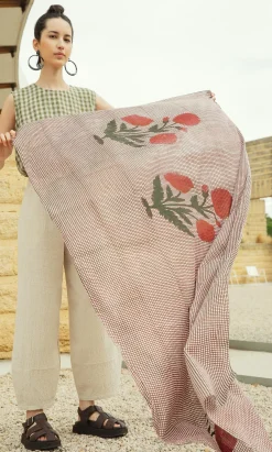 Poppy Scarf><noscript><img width=